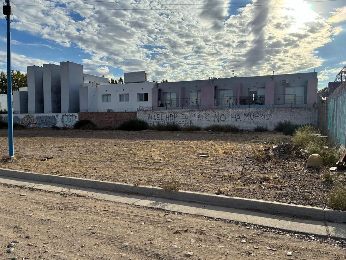 VENTA DE TERRENO ZONA IUPA foto 4