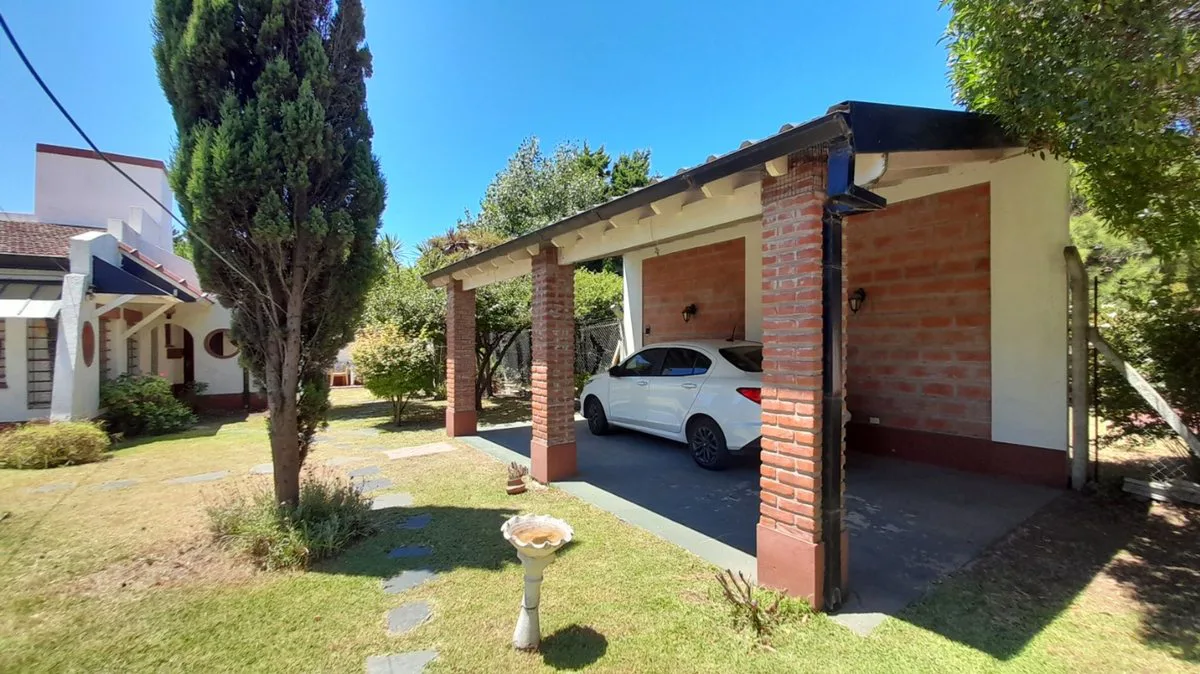 VENTA CASA 4 AMB-GRAN PARQUE-CERCA DE LA COSTA foto 3