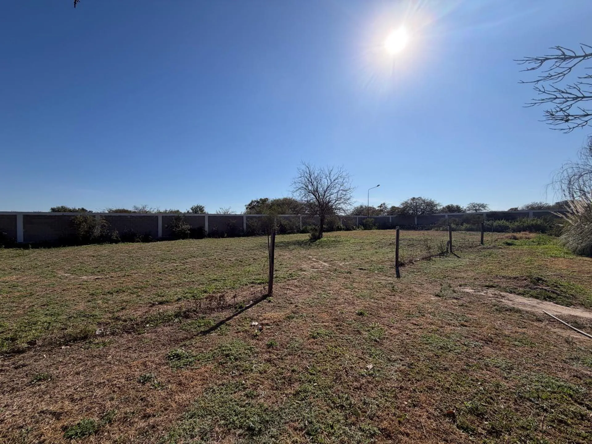 LOTE EN VENTA BARRIO PRIVADO "EL BOSQUE" - 1789 M2 foto 2