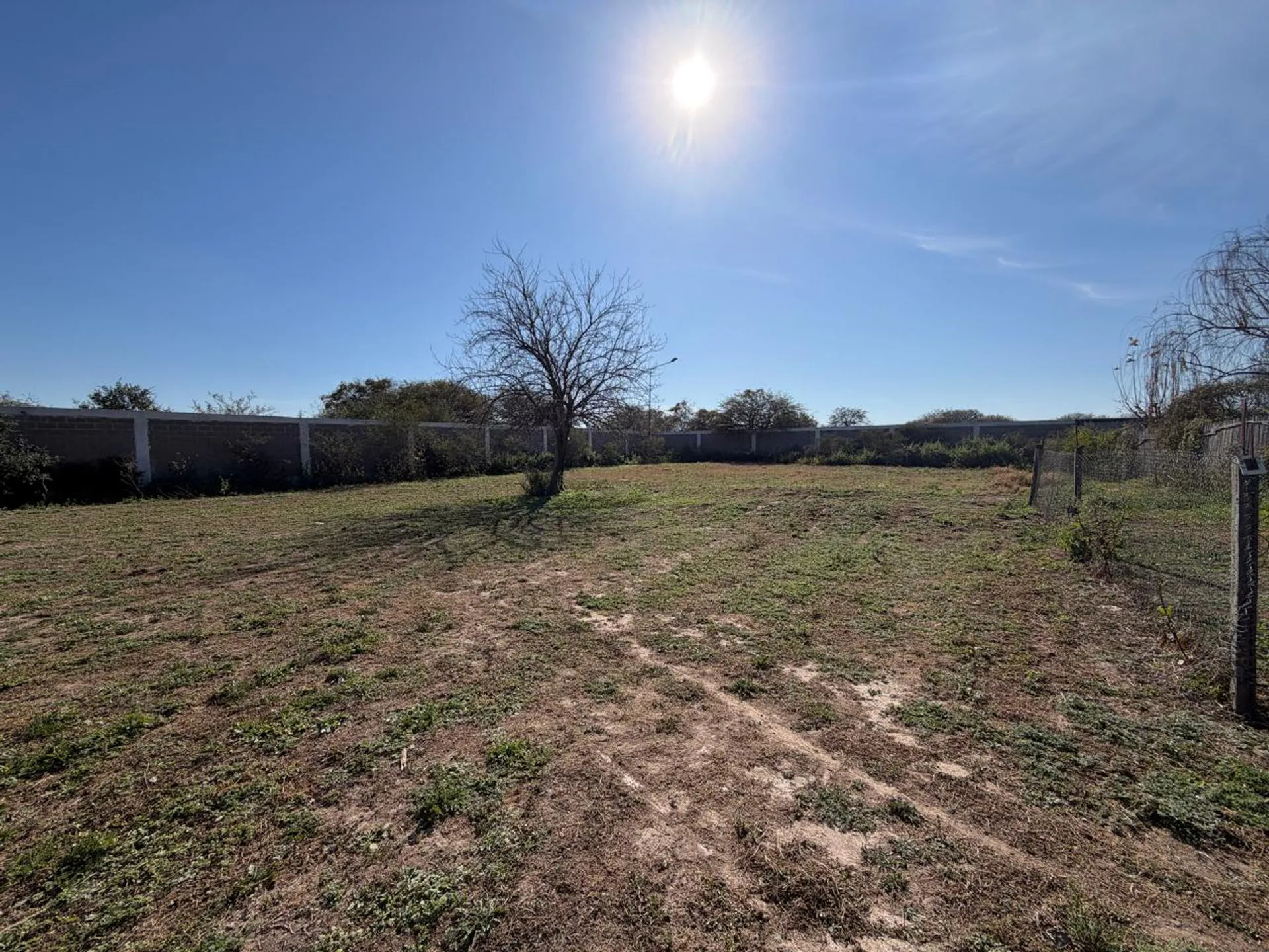 LOTE EN VENTA BARRIO PRIVADO "EL BOSQUE" - 1789 M2 foto 3