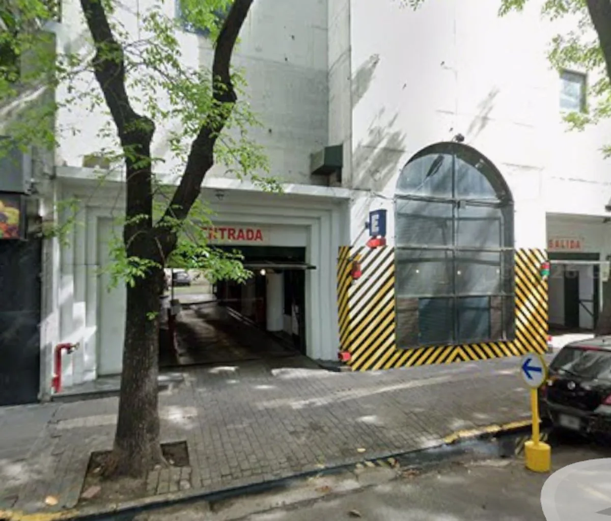 VENTA COCHERA PALERMO CON SEGURIDAD 24 HS. foto 2