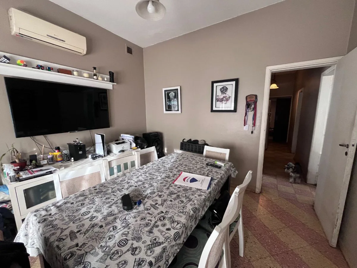 CASA 4 AMBIENTES EN VENTA MONTE GRANDE CENTRO foto 5