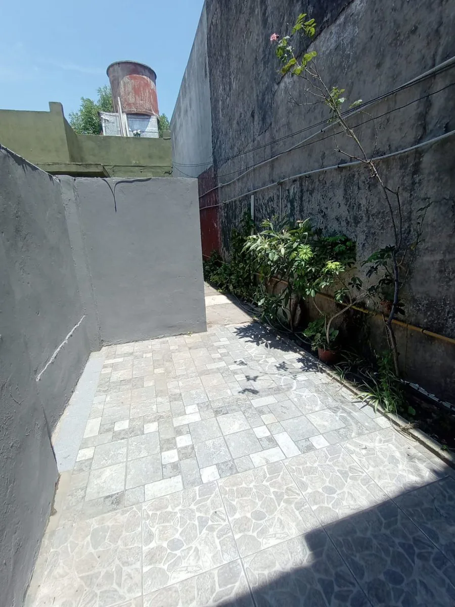 VENTA PH EN BLOCK CASEROS OPORTUNIDAD foto 2