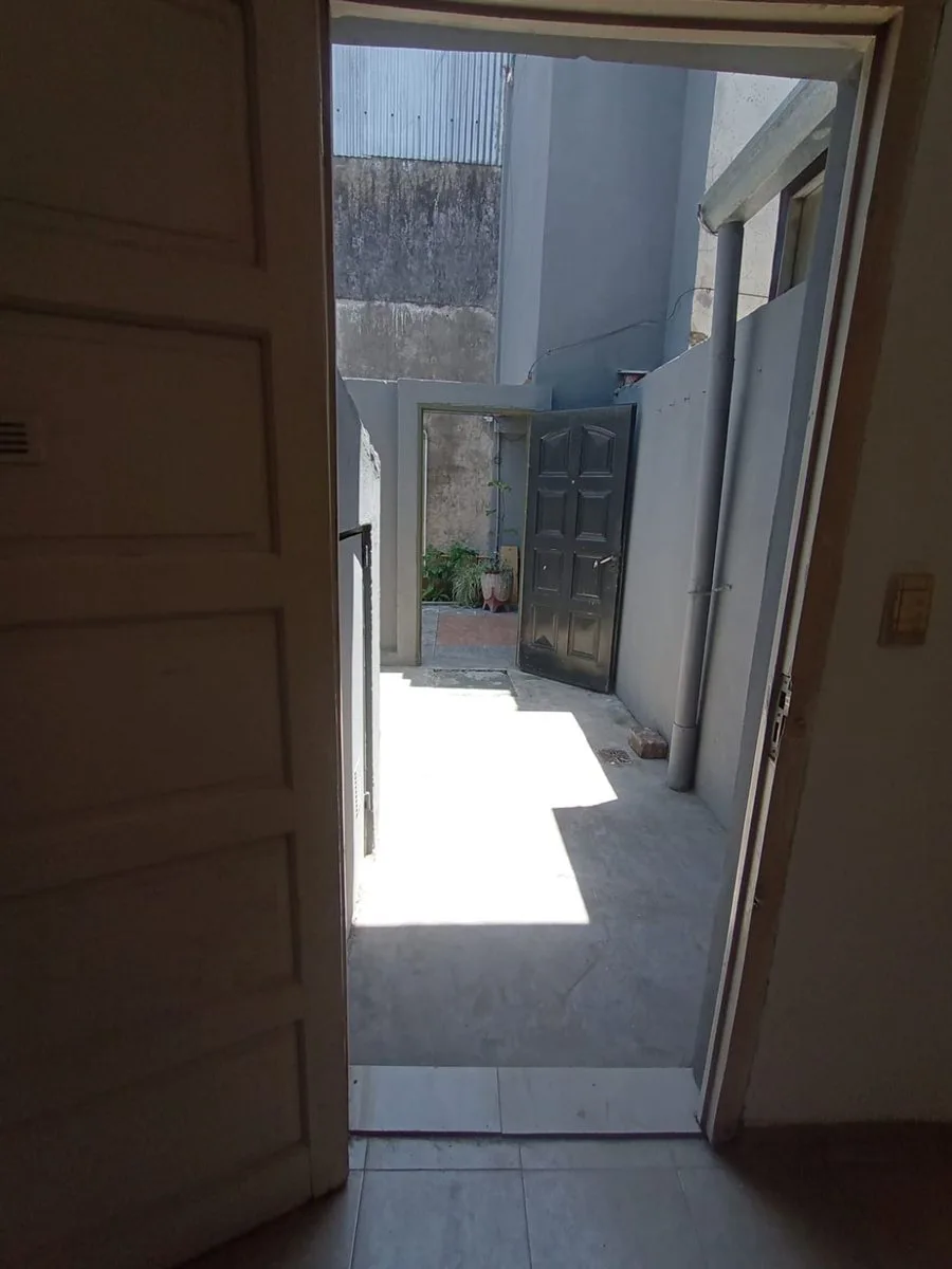 VENTA PH EN BLOCK CASEROS OPORTUNIDAD foto 5