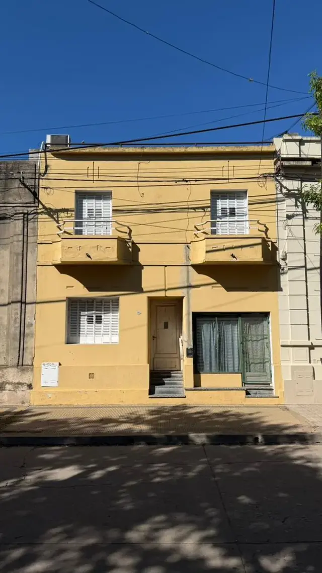 Se vende casona antigüa céntrica a refaccionar- VT