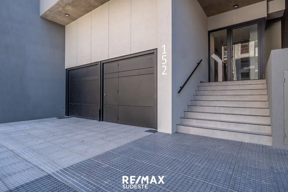 VENTA DPTO 1 DORMITORIO CARONTI 152, AL FRENTE foto 2