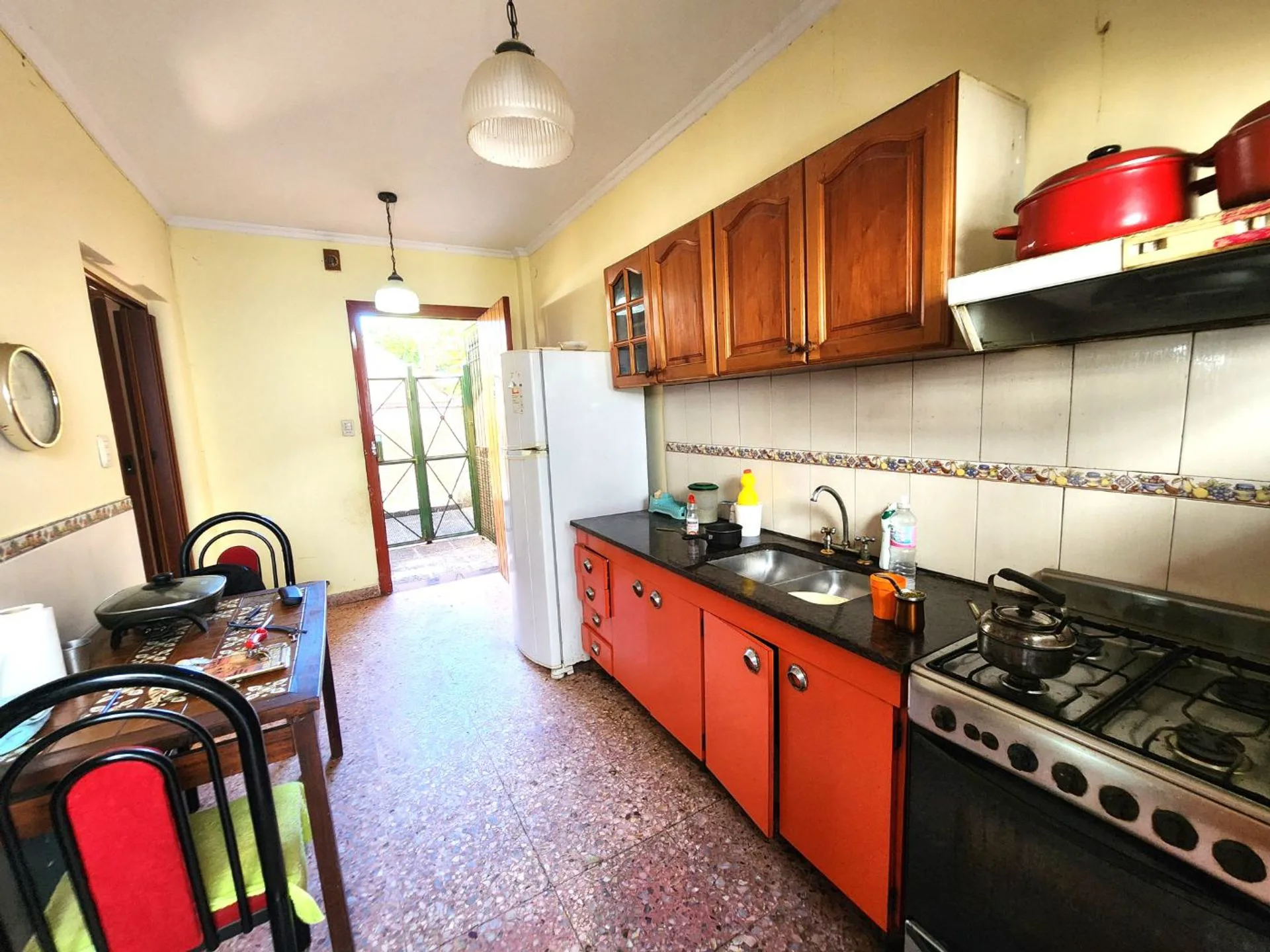 VENTA PH BUENA ZONA EL PALOMAR SIN EXPENSAS foto 3