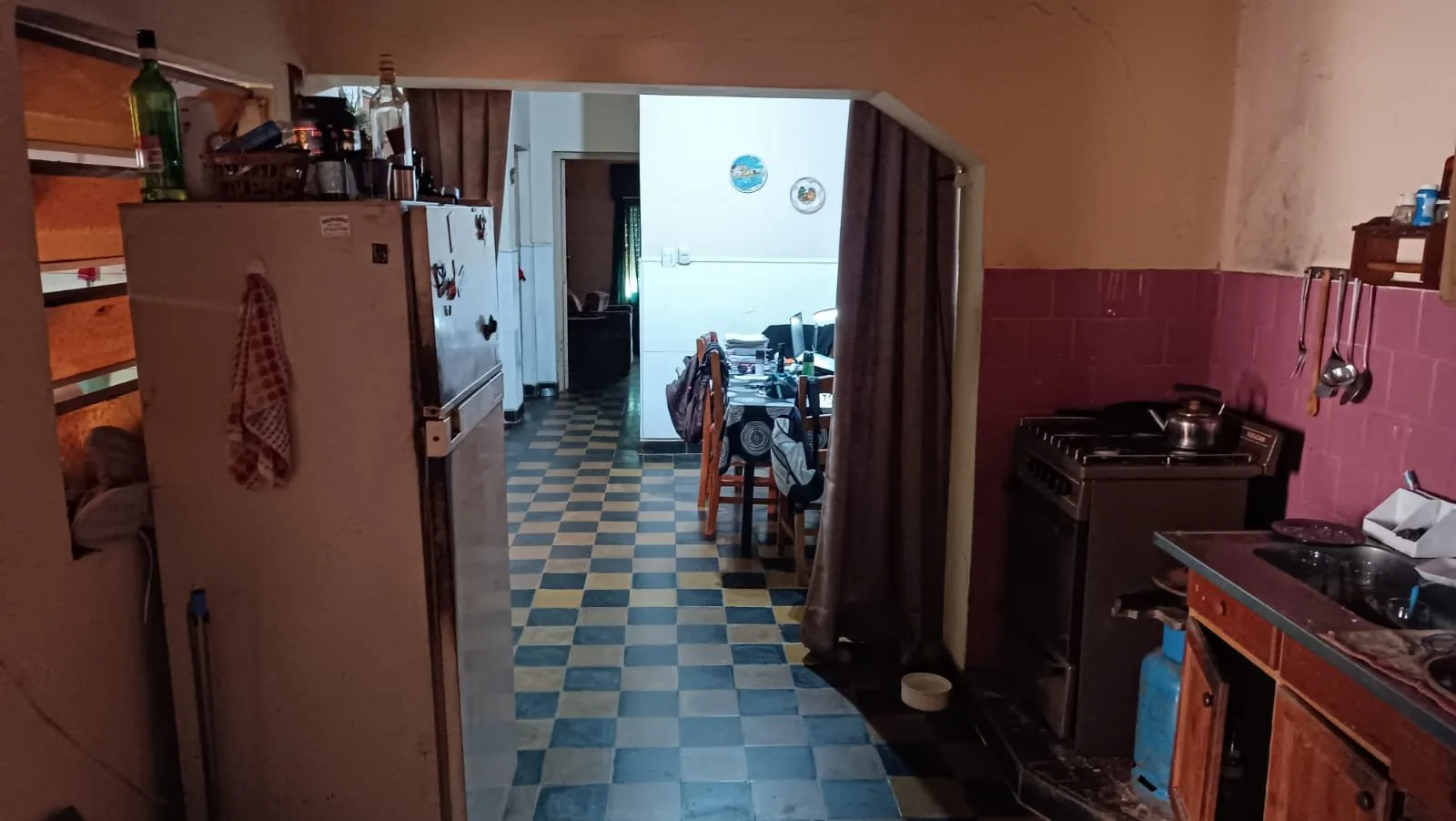 vendo o permuto Casa con amplio terreno en Barrio Residencial palomar foto 5