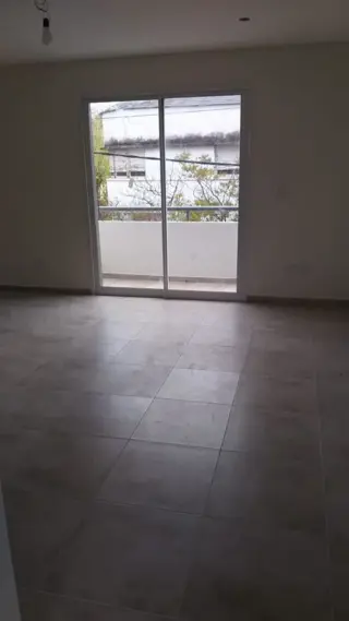 HERMOSO DEPARTAMENTO 2 AMBIENTES A ESTRENAR QUILMES OESTE foto 3