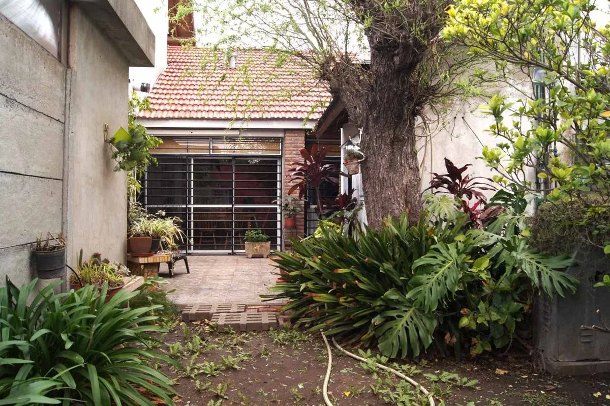 Venta-2 Casas de 3 Amb en Lote Propio-Apto Crédito foto 3