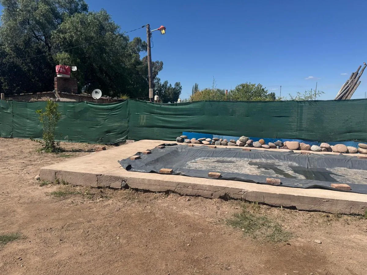 VENTA LOTE CON QUNCHO Y PILETA LUJÁN DE CUYO foto 3
