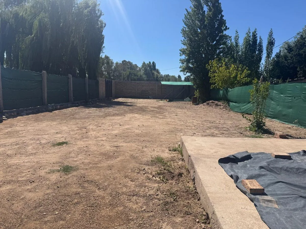 VENTA LOTE CON QUNCHO Y PILETA LUJÁN DE CUYO foto 5