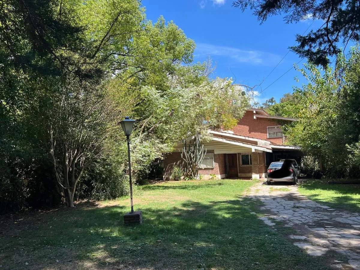 VENTA QUINTA 6 AMB SOBRE 2 LOTES 1940M TORTUGUITAS foto 2