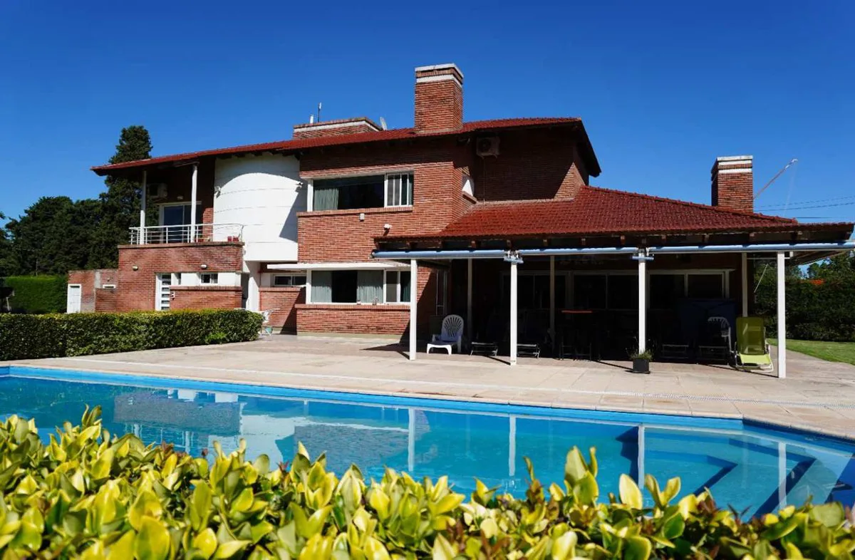 VENTA CASA 5 DORMI SAN NICOLÁS PILETA APTO CREDITO foto 2