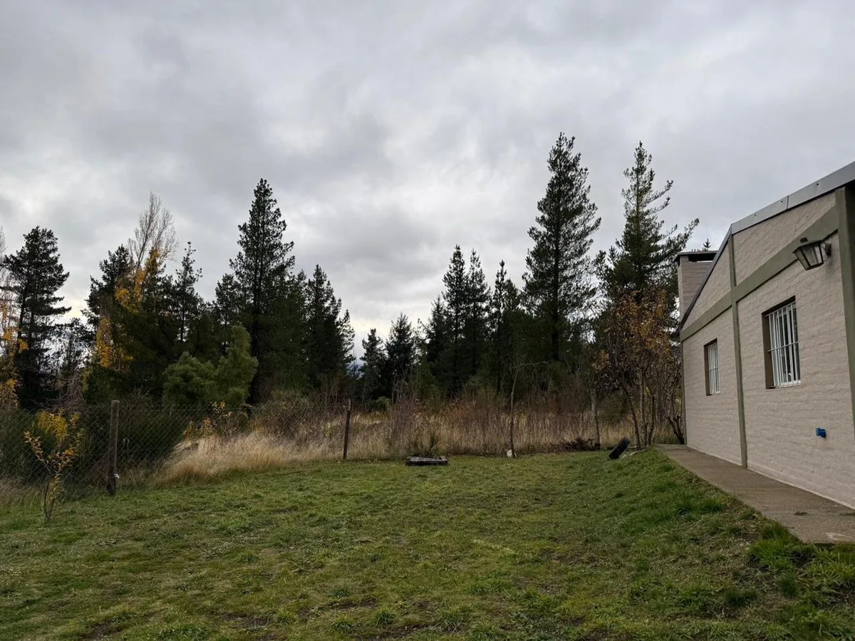 Casa de 5 ambientes en 1.500 m²Av. Los Cóndores foto 3
