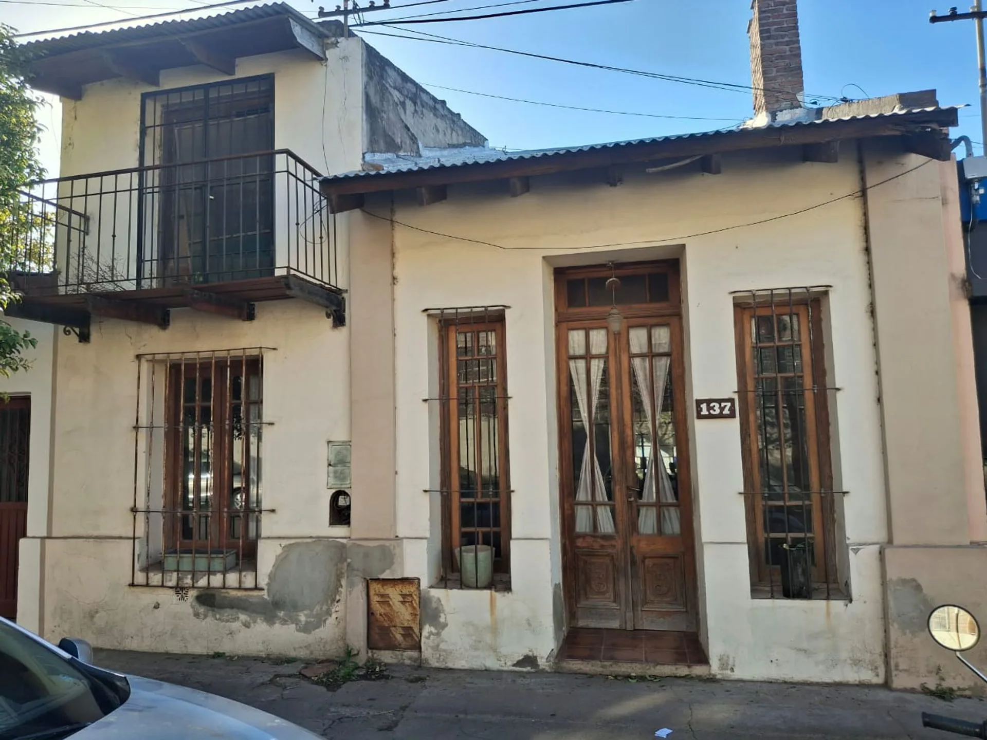 EN VENTA DOS CASAS BARRIO GÜEMES VILLA MARIA foto 2