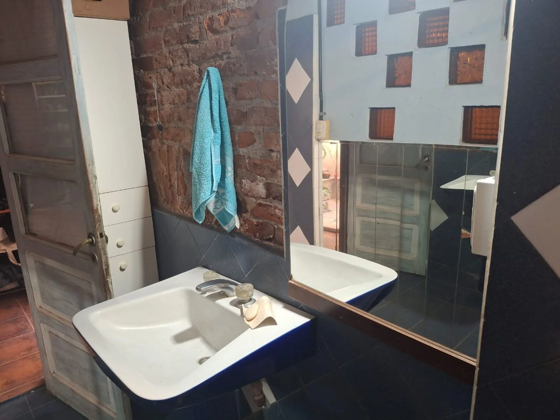 EN VENTA DOS CASAS BARRIO GÜEMES VILLA MARIA foto 5