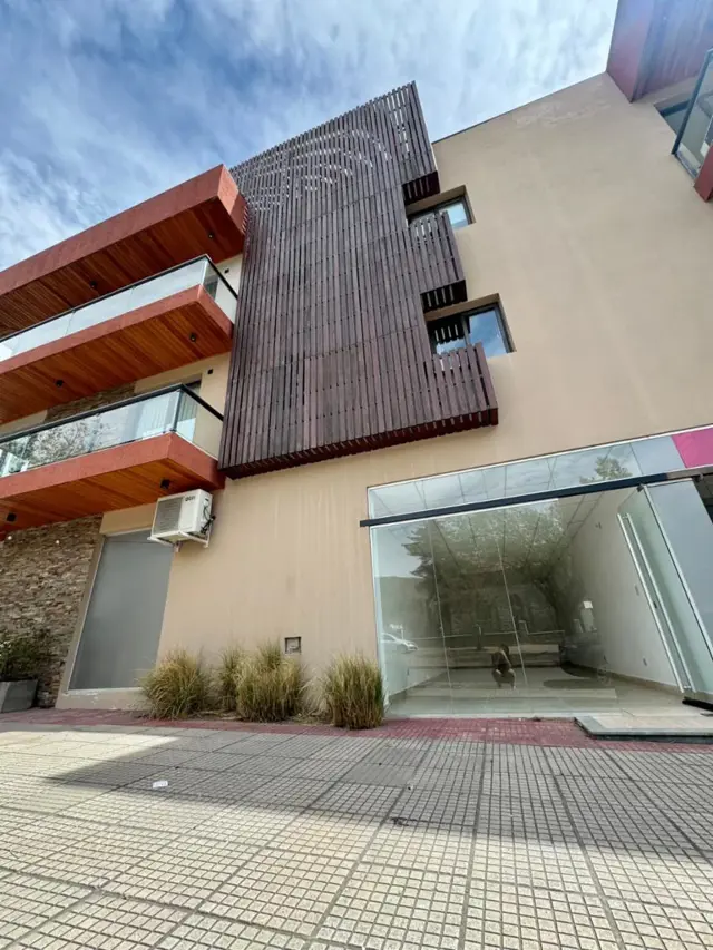 Local Comercial 70 m2 Edificio L’hirondellle , La Falda, Córdoba