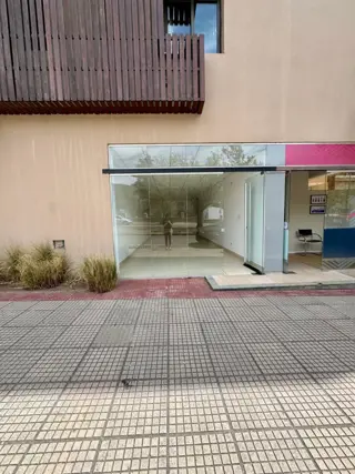 Local Comercial 70 m2 Edificio L’hirondellle , La Falda, Córdoba foto 2