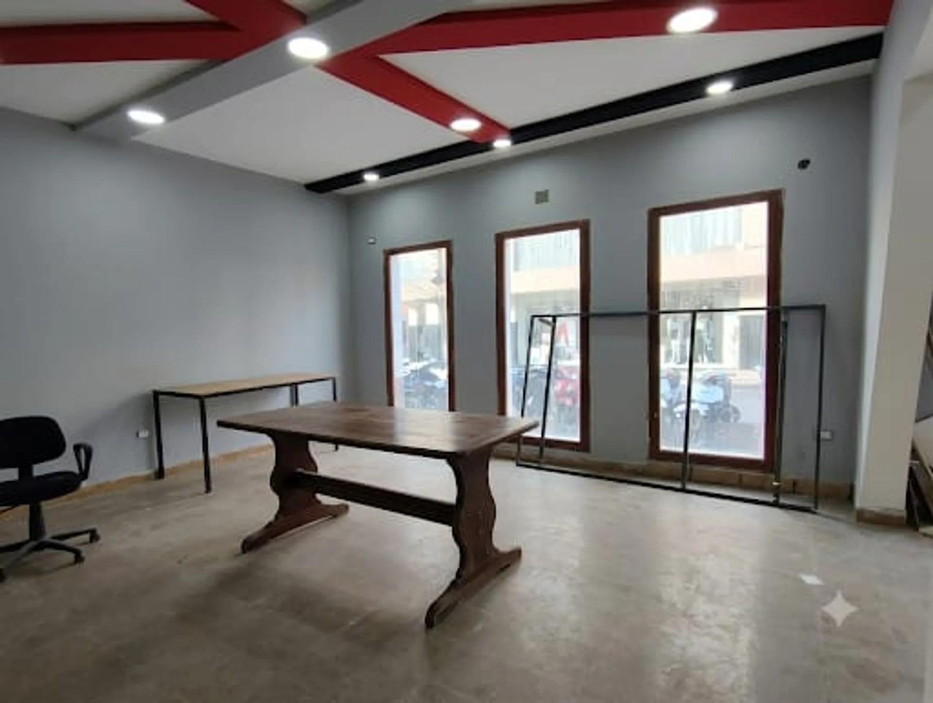 SE VENDEN LOCALES CÉNTRICOS 190 M2 TOT CATAMARCA foto 4