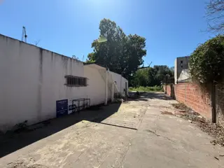 ALQUILER EXCELENTE LOCAL COMERCIAL GARIN CENTRO foto 4