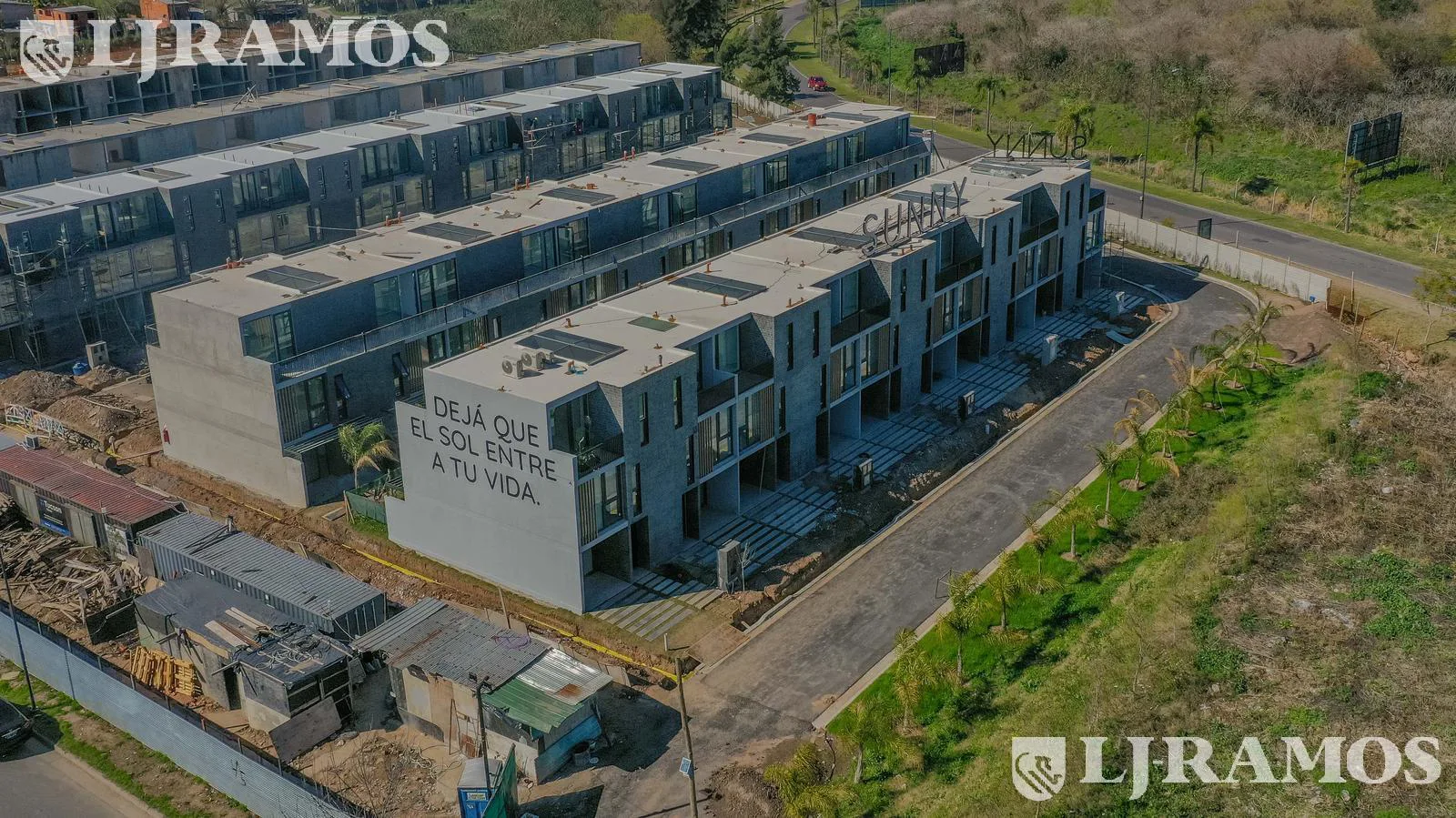 A ESTRENAR casas de 127 m2 cubiertos en SUNNY- TIGRE foto 3