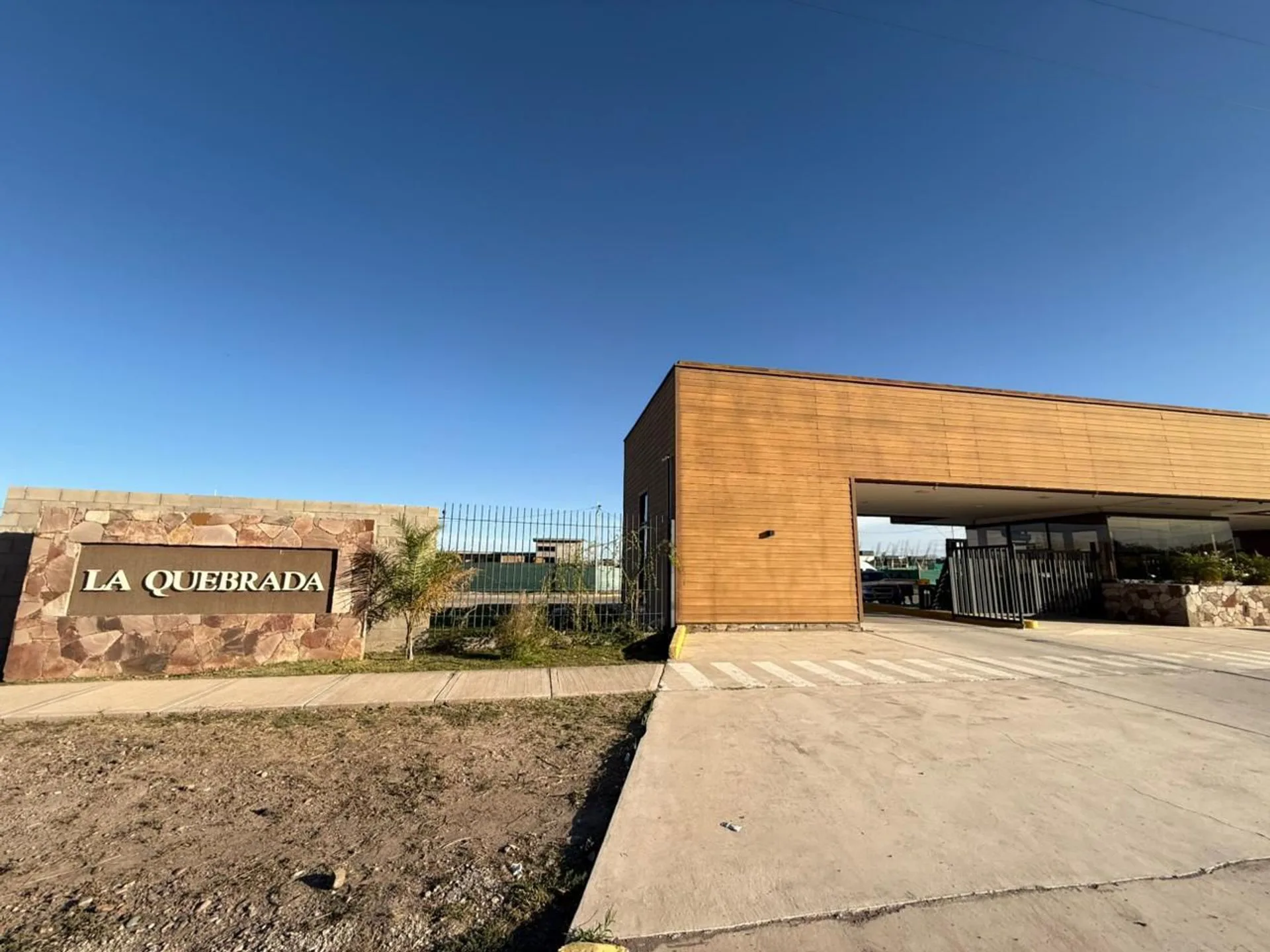 Venta de lote B° La Quebrada- Lujan