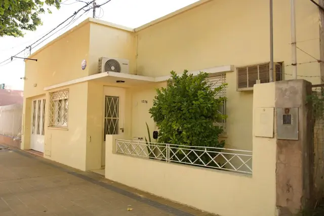 Casa 2 Dormitorios - Excelente Ubicacion