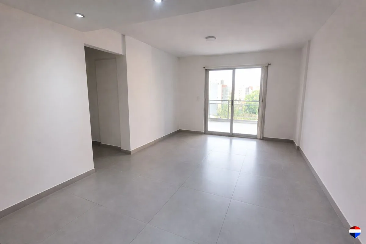 VENTA DEPARTAMENTO 2 AMBIENTES - MORÓN foto 2