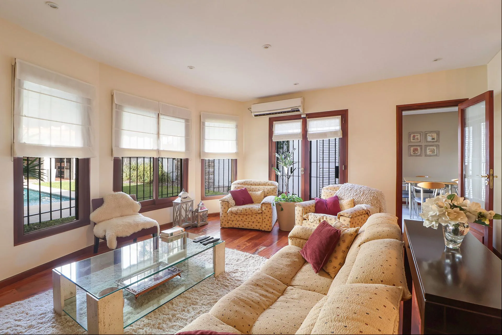 Hermosa casa 5 amb jardín pileta Lomas de Zamora foto 3
