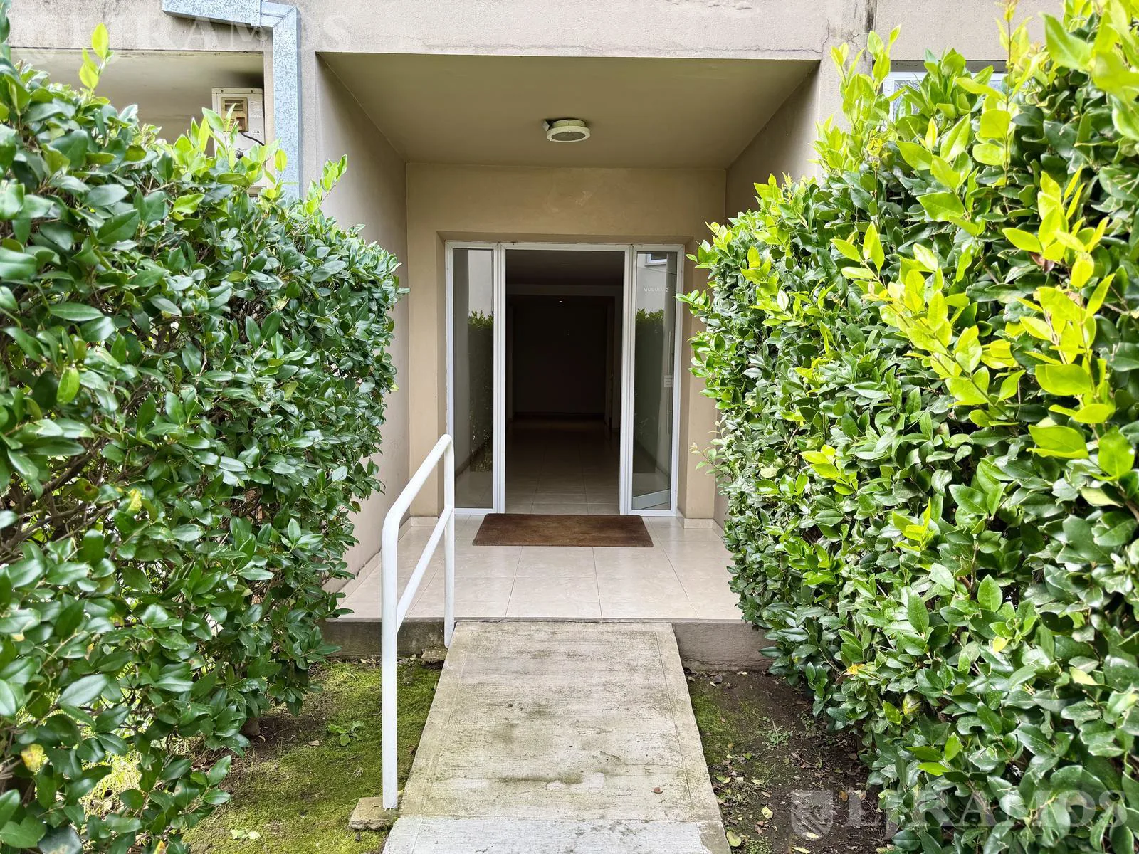 Departamento en planta baja de 2 ambientes en venta  en Los Naranjos, Tigre Centro. foto 5