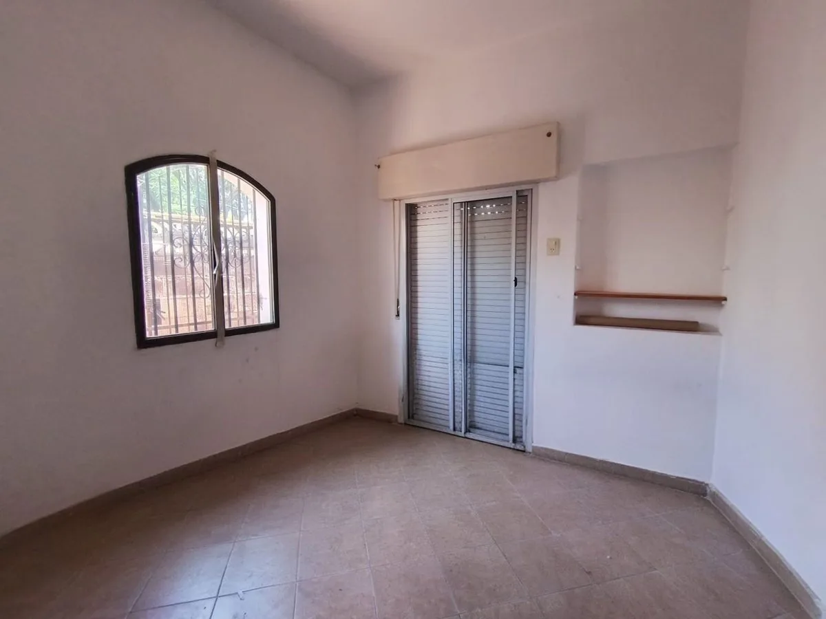 CASA 2DORMI VENTA LA GUARDIA  SOBRE  LOTE DE 500M2 foto 4