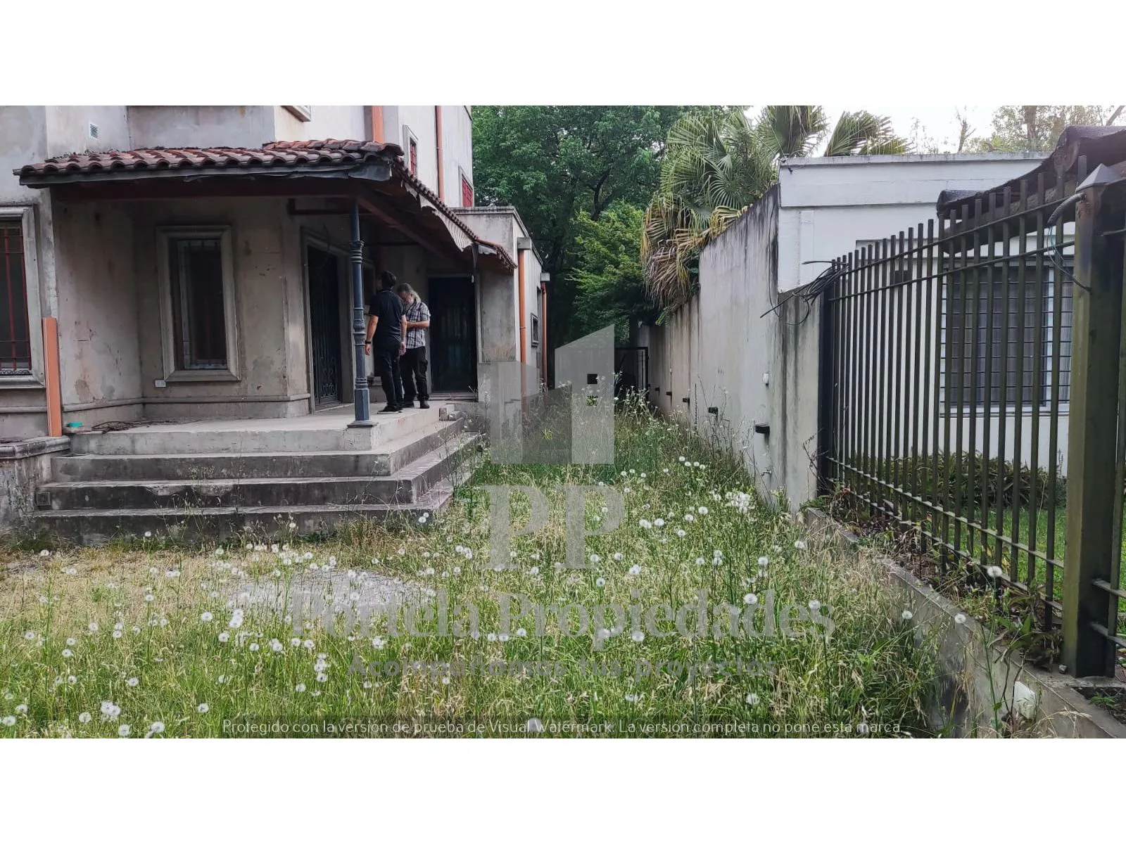 IMPORTANTE CASA A TERMINAR EN EL CORAZÓN DE PARQUE LELOIR foto 4