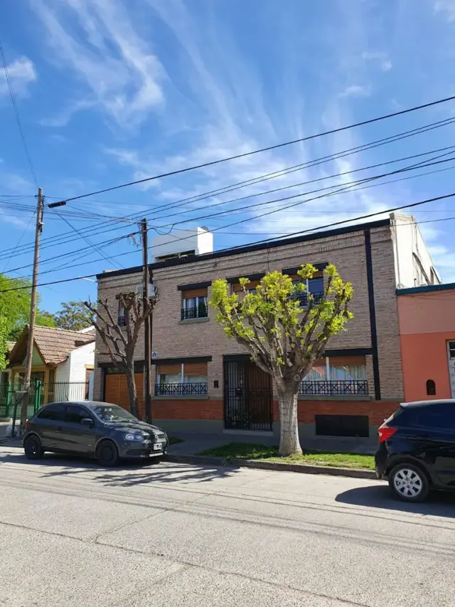 INDEXA VENDE Casa CÉNTRICA de 3 dormitorios