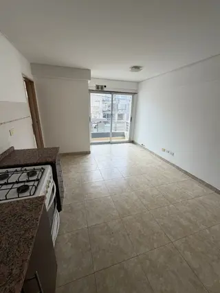 ALQUILER DEPARTAMENTO 2 AMBIENTES - HAEDO foto 1