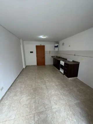 ALQUILER DEPARTAMENTO 2 AMBIENTES - HAEDO foto 2