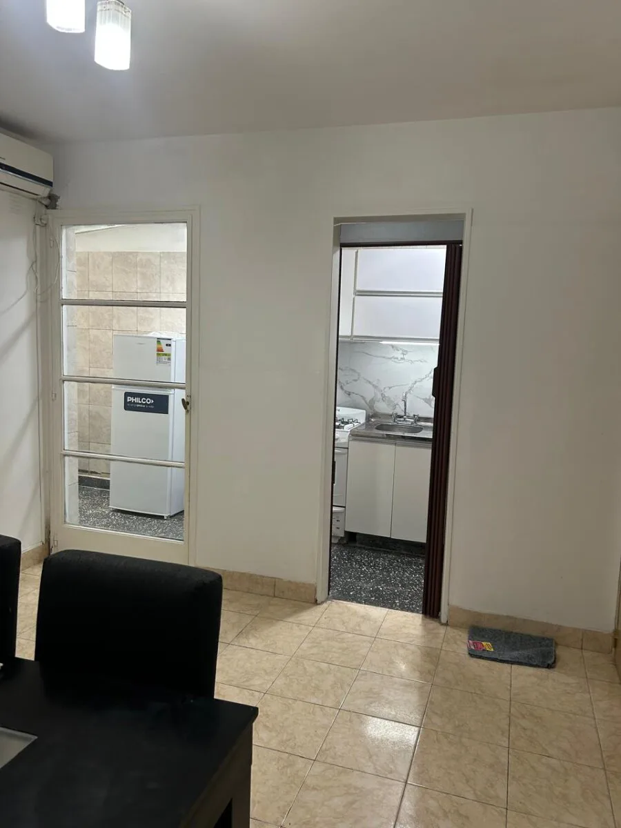 Se alquila un departamento de 2 ambientes amoblado - Balvanera foto 2
