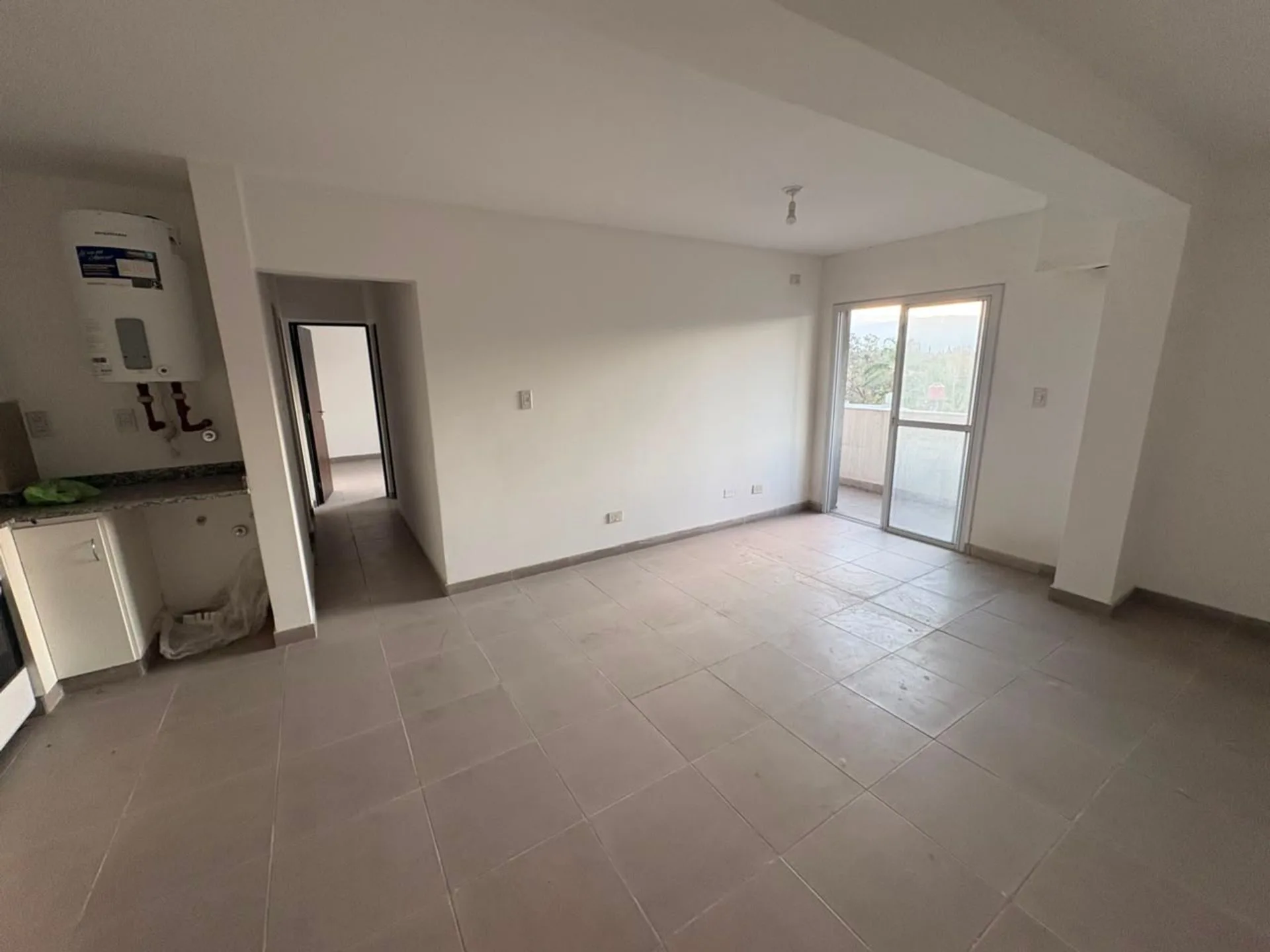 VENTA DEPARTAMENTO 2 HAB Y COCHERA A ESTRENAR foto 3