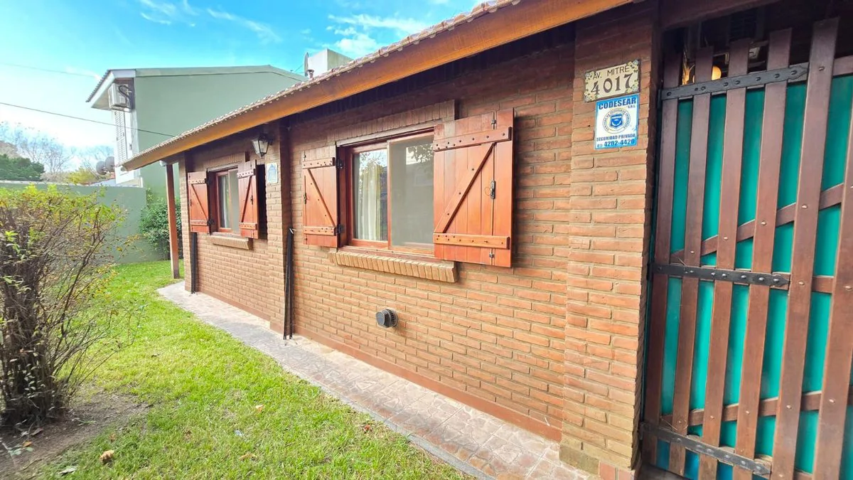 CASA VENTA COSTA AZUL QUINCHO Y CASA HUESPEDES foto 3
