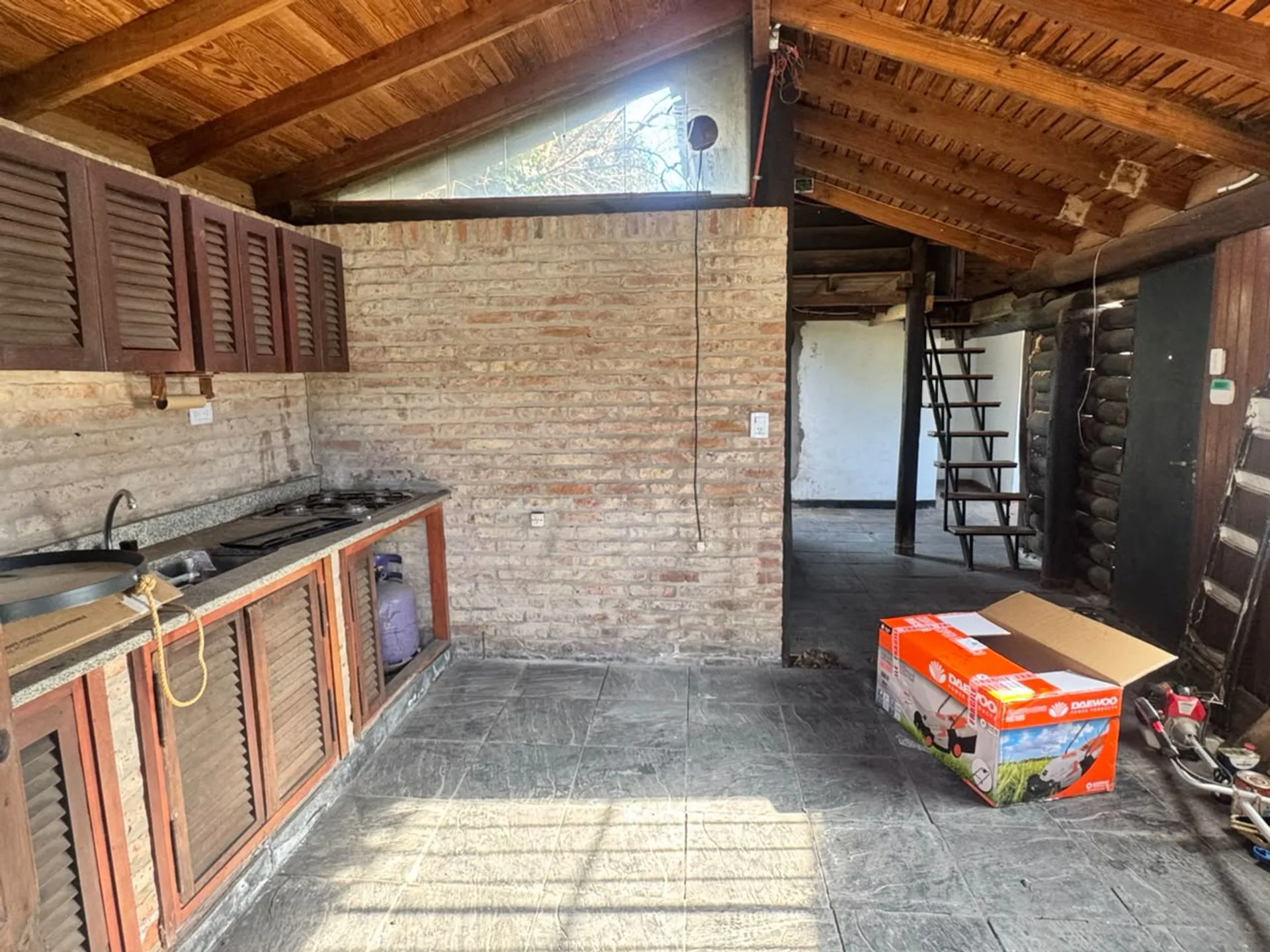 VENTA QUINTA EN FRANCISCO ALVAREZ CON PILETA foto 5
