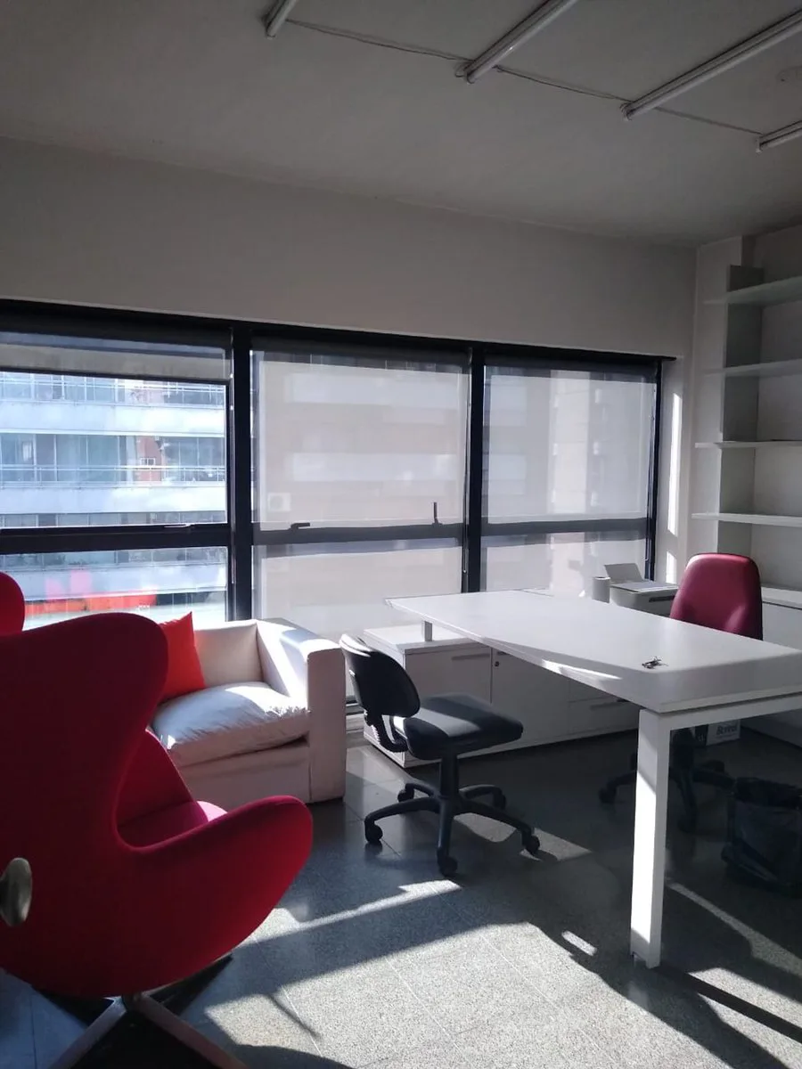 VENTA OFICINA CON COCHERA NUÑEZ foto 5
