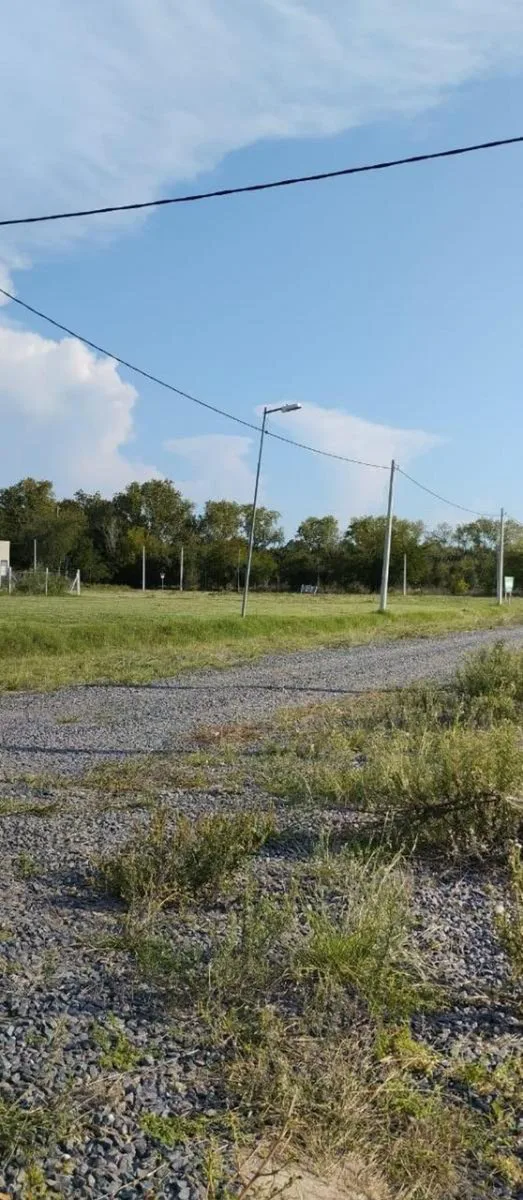 LOTE EN VENTA EN EL BARRIO DON BASILIO foto 3