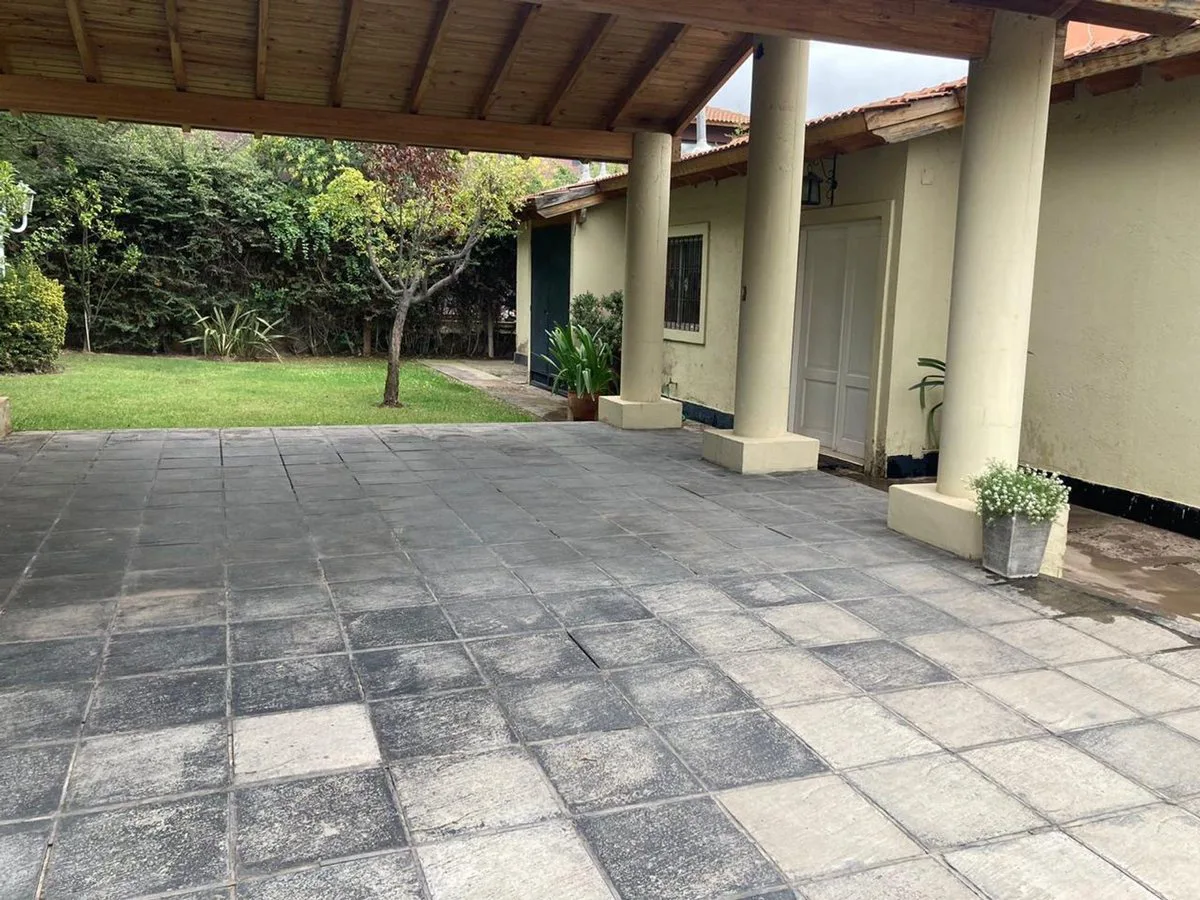 Venta Casa Barrio Liceo 1 2 dormitorios y 3 baños foto 2