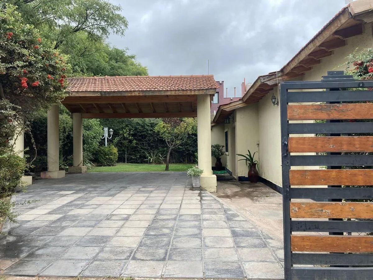 Venta Casa Barrio Liceo 1 2 dormitorios y 3 baños foto 5