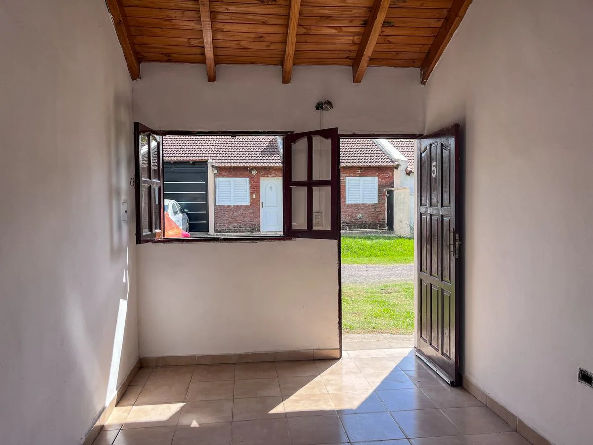Casa de 2 dormitorios en condominio privado foto 3