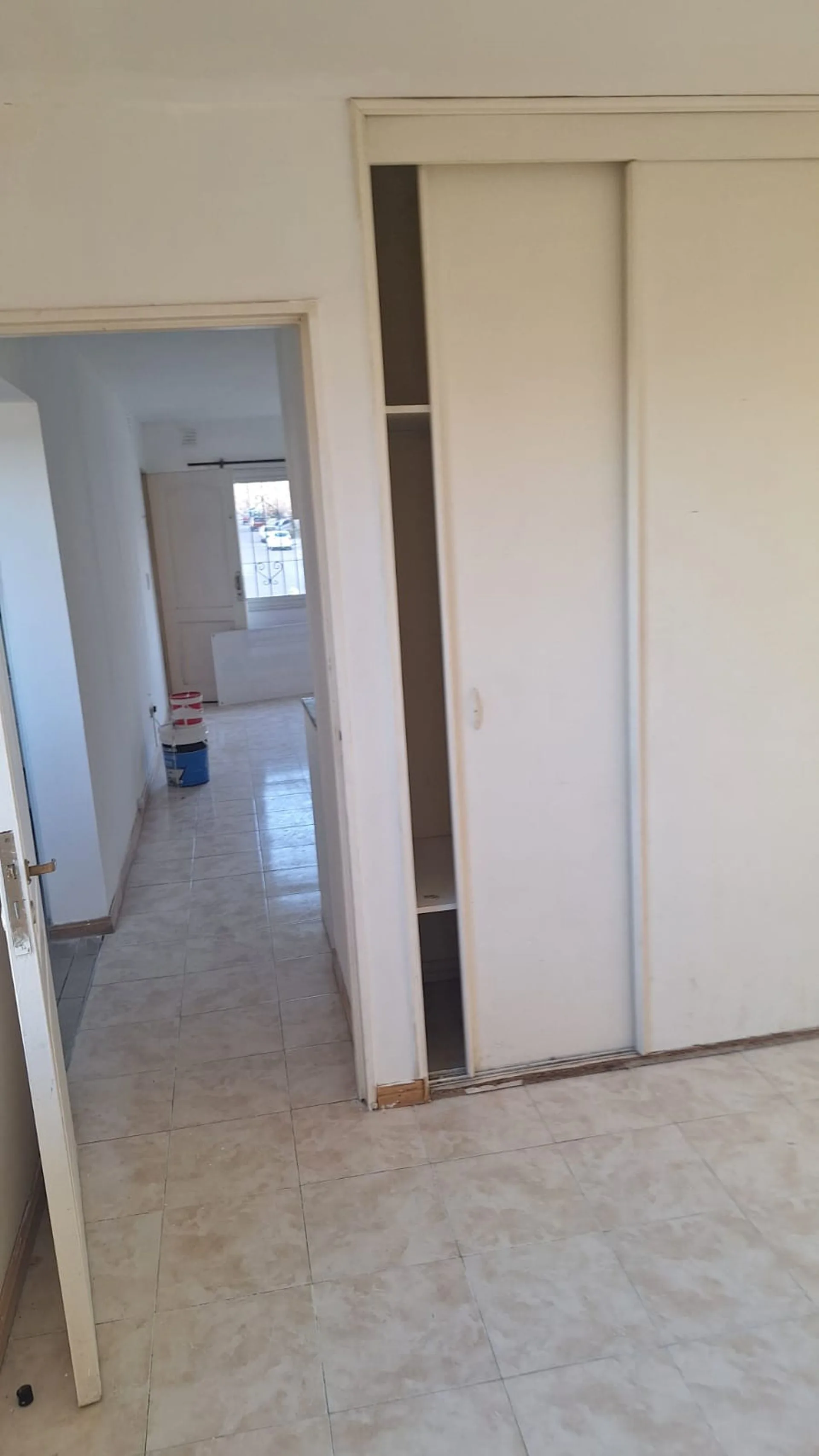 Alquiler departamento 1 dormitorios cochera G Cruz foto 5