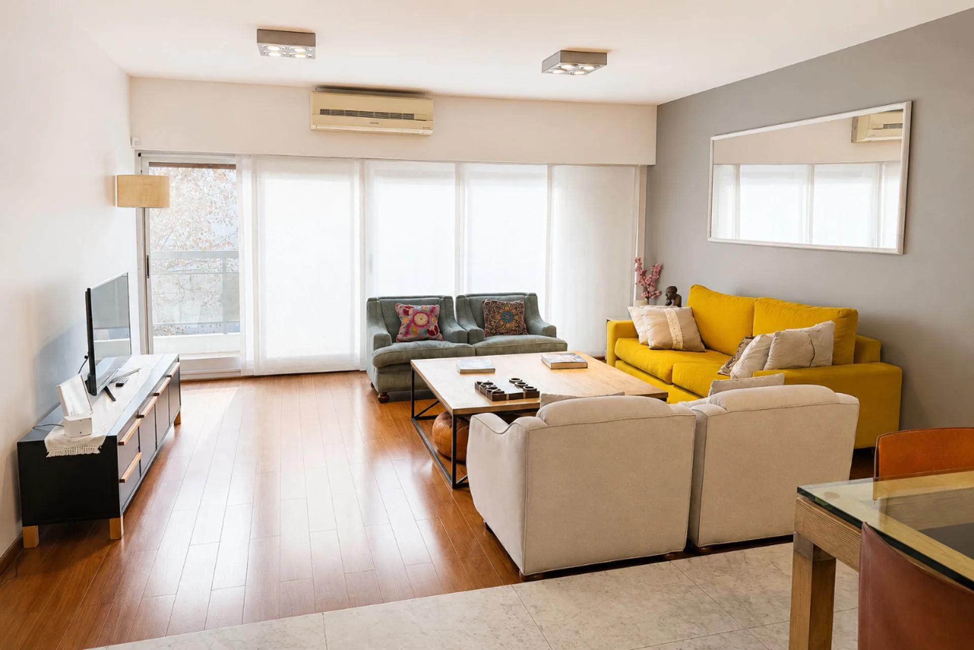 VENTA PISO 4 AMBIENTES AMOBLADO, LAS CAÑITAS foto 3