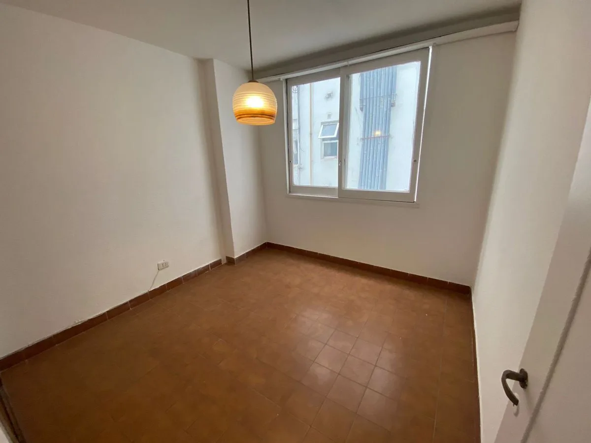 Venta Departamento 3 ambientes Plaza Colon foto 2