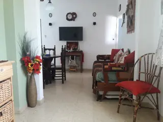 EXCELENTE DEPARTAMENTO DE 2 AMBIENTES EN EL CENTRO DE LA CIUDAD DE MIRAMAR!!! foto 5