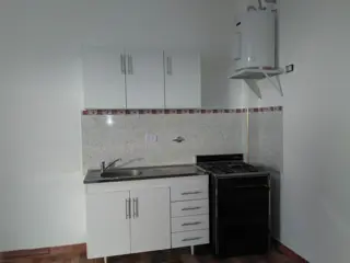 LA TABLADA -ASAMBLEA AL 2700 -  VENTA -DEPARTAMENTO DE  3 AMBIENTES foto 2